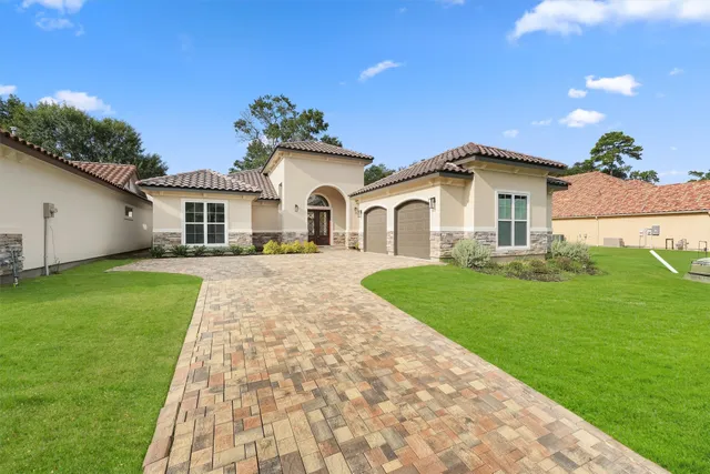 $615,000 | 16015 Bridges Fairway Lane, Houston, TX 77068