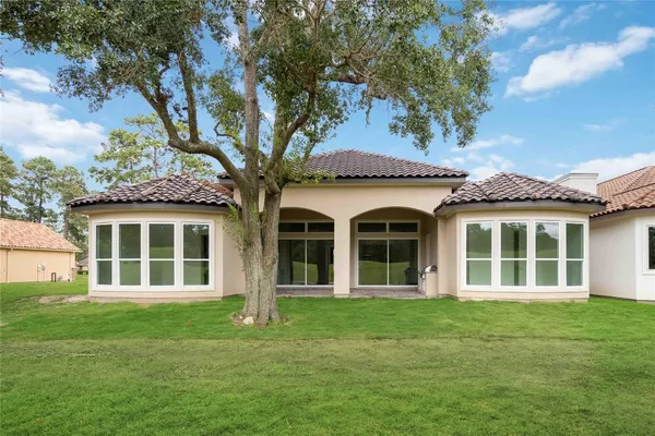 $549,900 | 16015 Bridges Fairway Lane, Houston, TX 77068