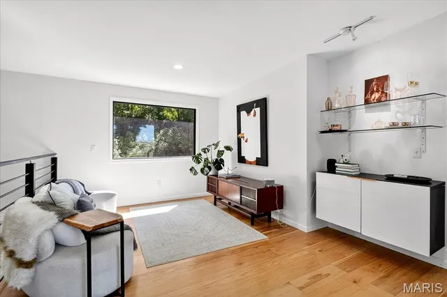 $895,000 | 2510 North 89th Street, Caseyville, IL 62232