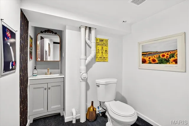 $895,000 | 2510 North 89th Street, Caseyville, IL 62232