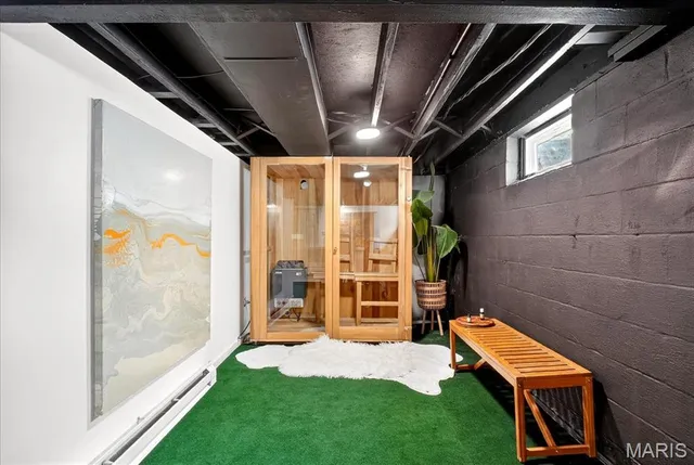 $895,000 | 2510 North 89th Street, Caseyville, IL 62232