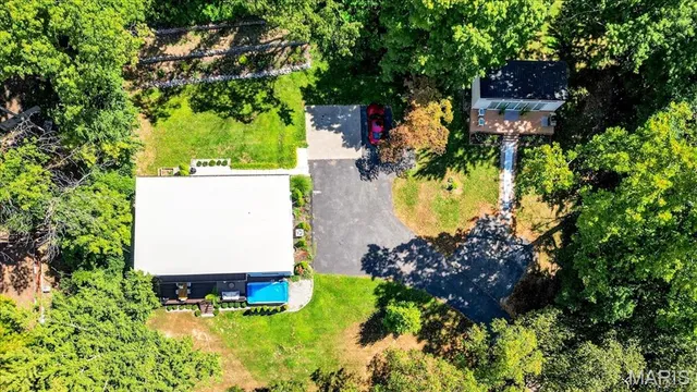 $895,000 | 2510 North 89th Street, Caseyville, IL 62232