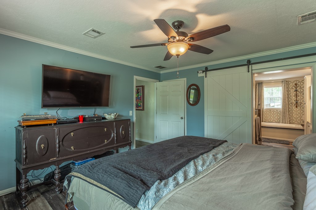 895 C C Land Road Eastpoint, FL 32328 - Photo 10 of 44