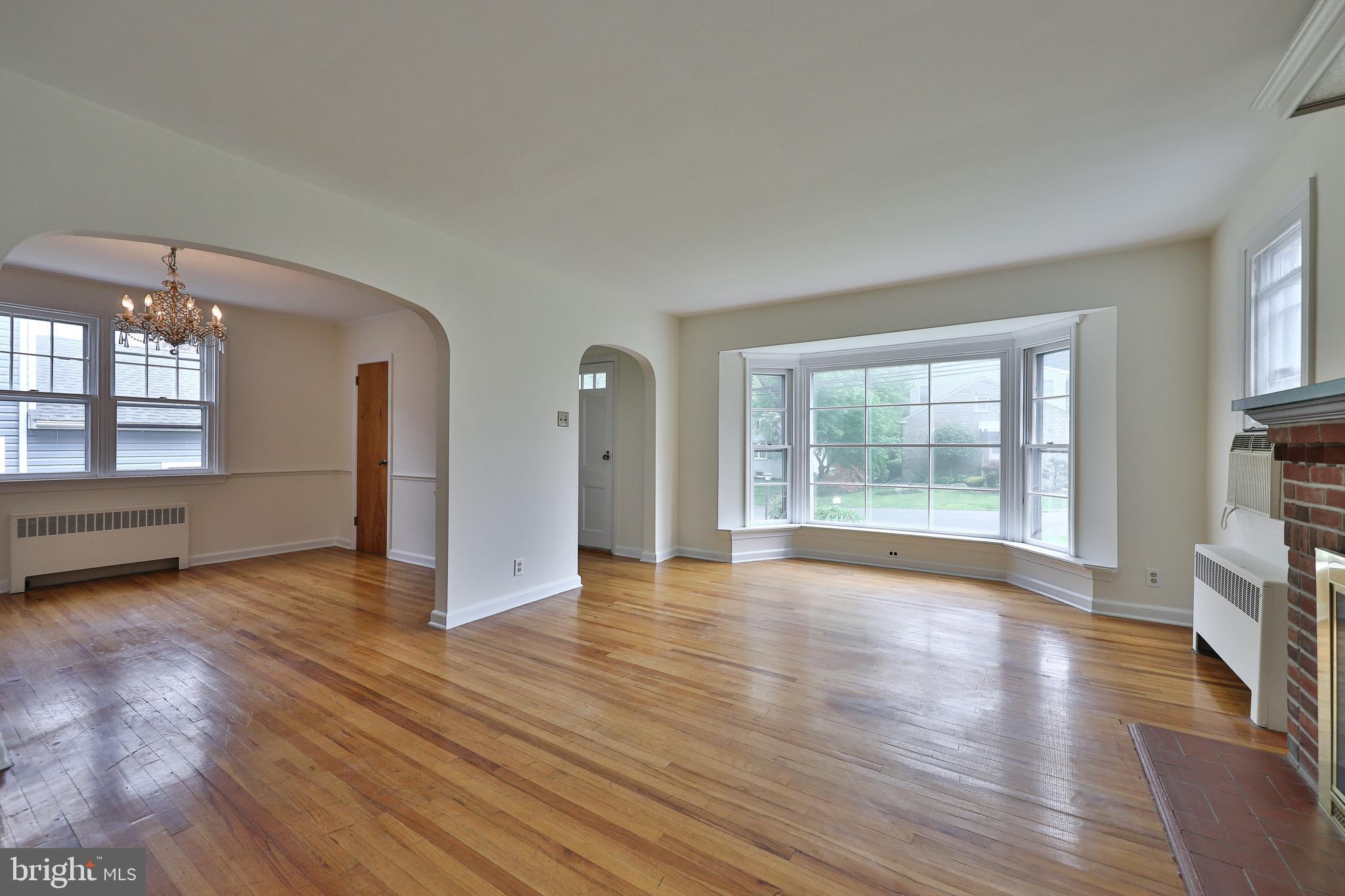 2956 Old Welsh Road Willow Grove, PA 19090 - Photo 4 of 31 Gallery Image 4