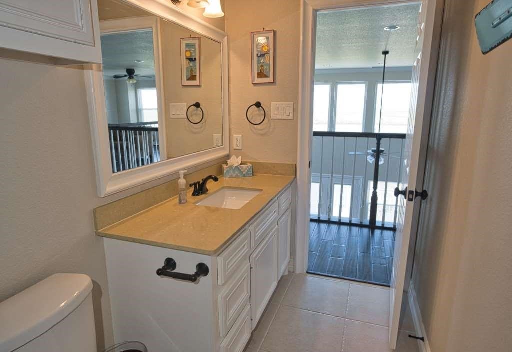 2028 County Road 201 Sargent, TX 77414 - Photo 19 of 45