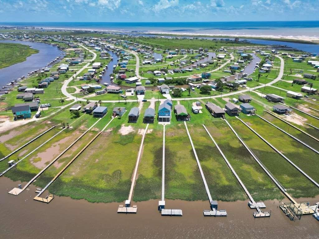 2028 County Road 201 Sargent, TX 77414 - Photo 43 of 45