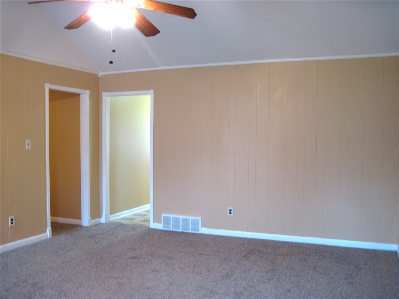 4373 South Germantown Road Memphis, TN 38125 - Photo 3 of 14 Gallery Image 3