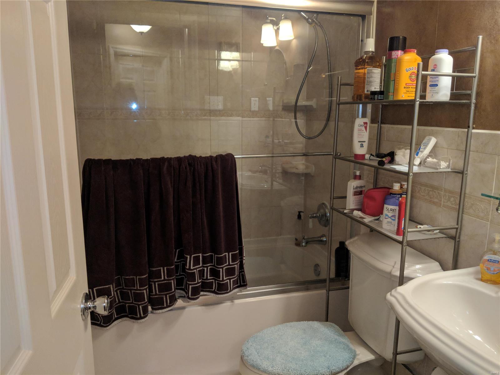 129 Susan Road St. Louis, MO 63129 - Photo 12 of 17 Gallery Image 12