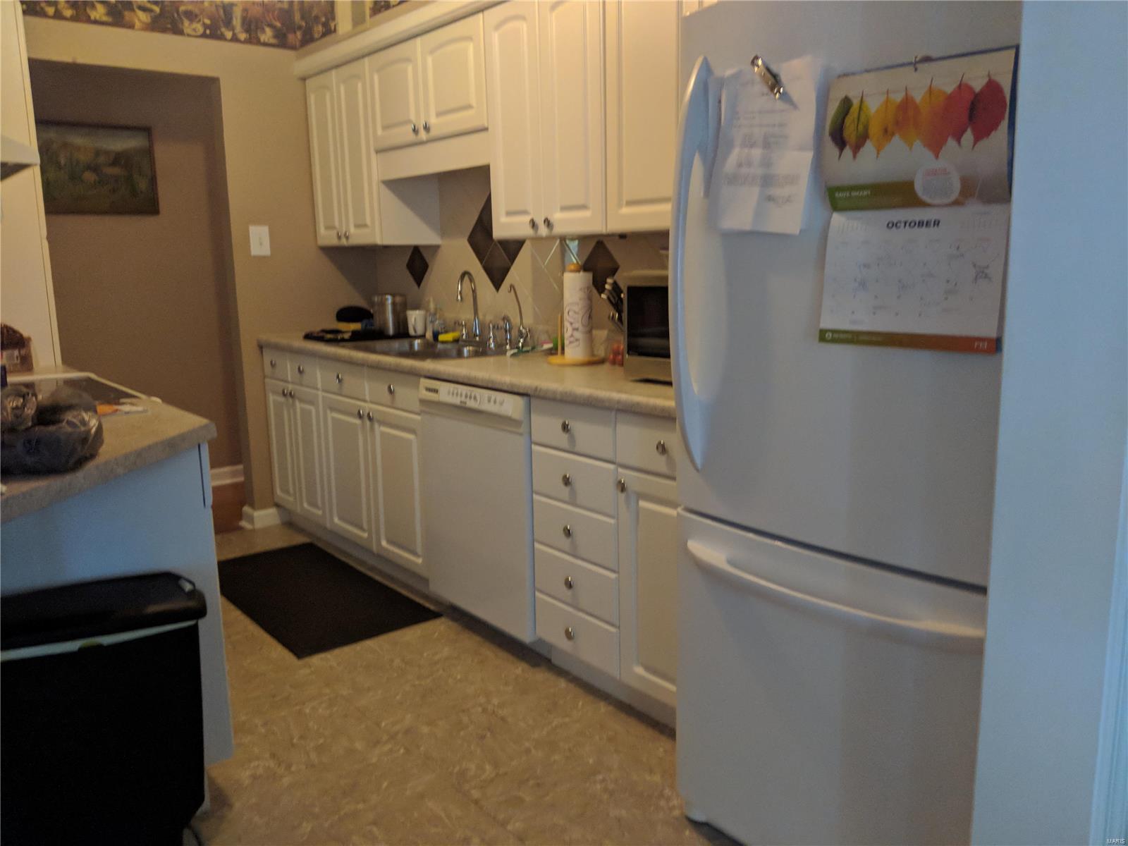 129 Susan Road St. Louis, MO 63129 - Photo 9 of 17 Gallery Image 9