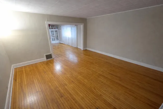 $179,999 | 1411 Maryland Avenue, Sheboygan, WI 53081