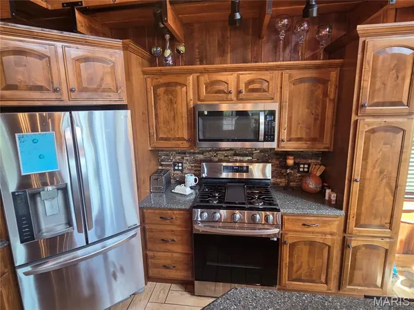 $279,000 | 8 Highway 146, Golconda, IL 62938