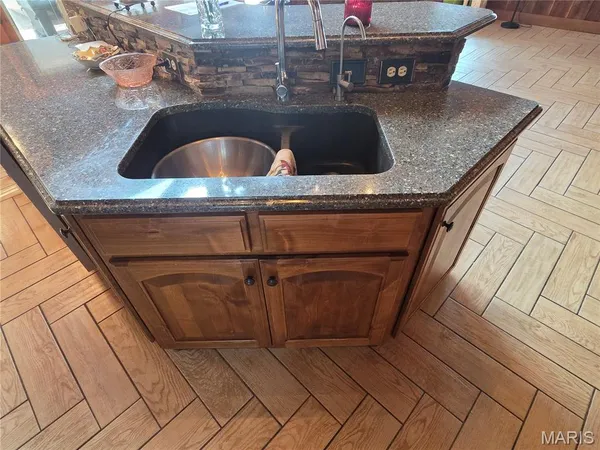 $279,000 | 8 Highway 146, Golconda, IL 62938