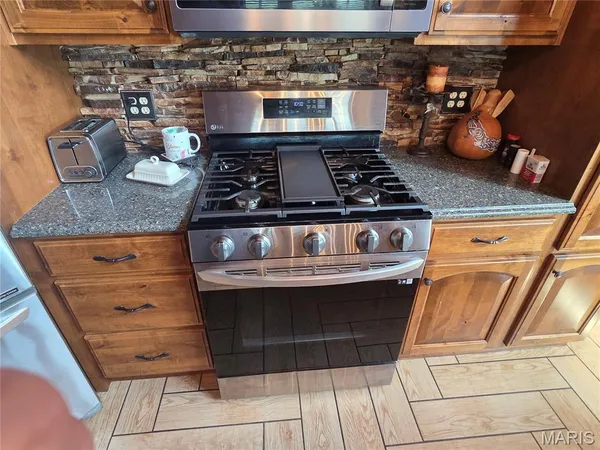 $279,000 | 8 Highway 146, Golconda, IL 62938