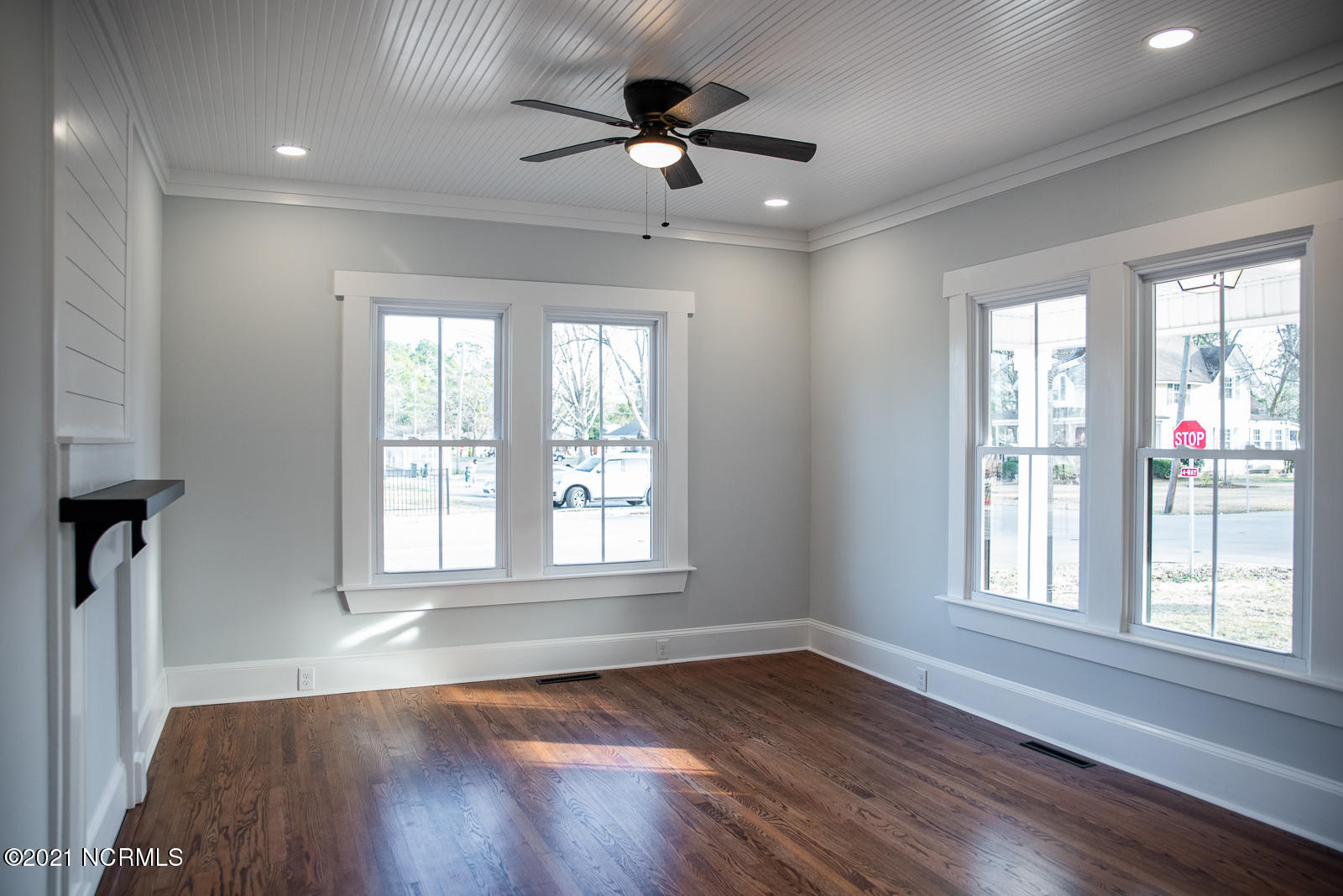 285 Fourth Street Ayden, NC 28513 - Photo 11 of 40 FourthSt11