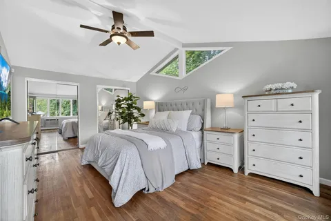 $710,000 | 2834 Hedge Street, Yorktown Heights, NY 10598