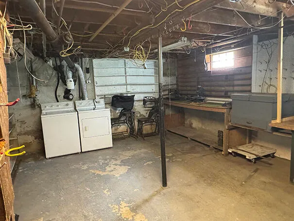 $175,000 | 27 Pray Street, Gardiner, ME 04345