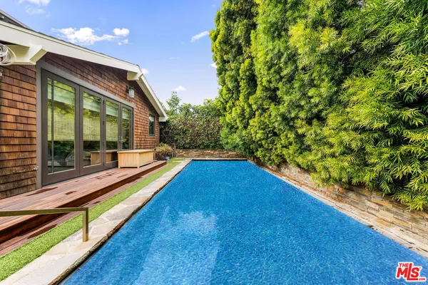 $2,450,000 | 1141 Villa View Drive, Pacific Palisades, CA 90272