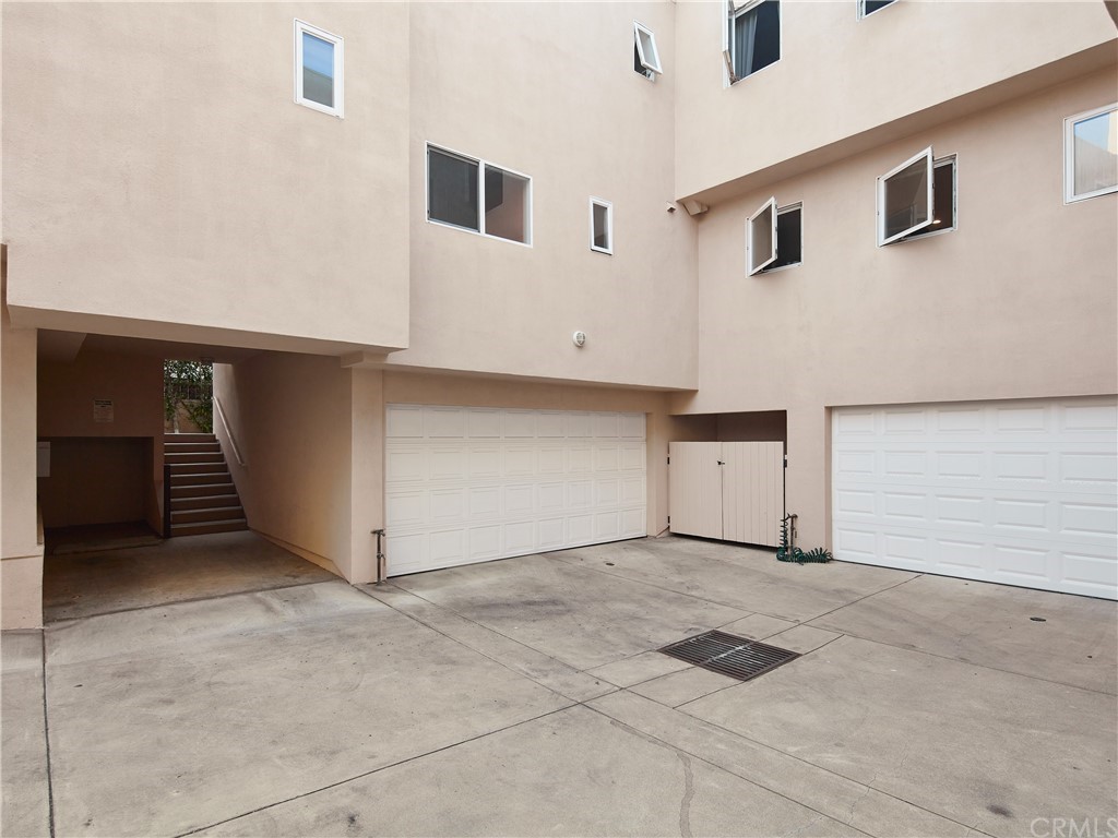 210 Whiting Street, Unit C El Segundo, CA 90245 - Photo 26 of 27 a view of a house basement
