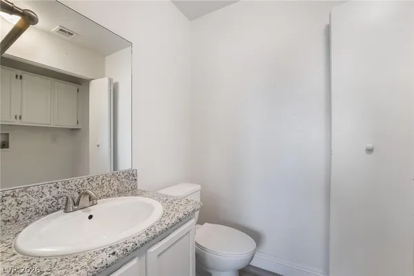 $1,650 | 3929 South Torrey Pines Drive, Las Vegas, NV 89103