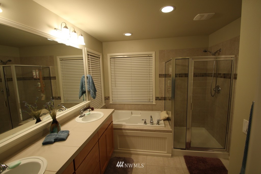 18202 36th Avenue Southeast Bothell, WA 98012 - Photo 8 of 13 Gallery Image 8