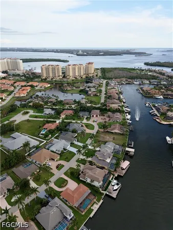 $560,000 | 1438 Southwest 57th Street, Cape Coral, FL 33914