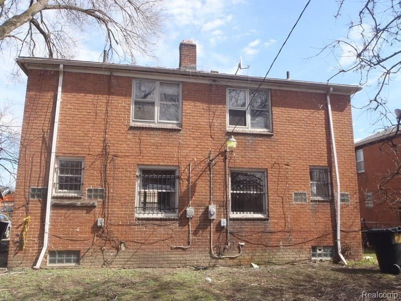 18665-67 Meyers Road Detroit, MI 48235 - Photo 2 of 12 P3290004.JPG
