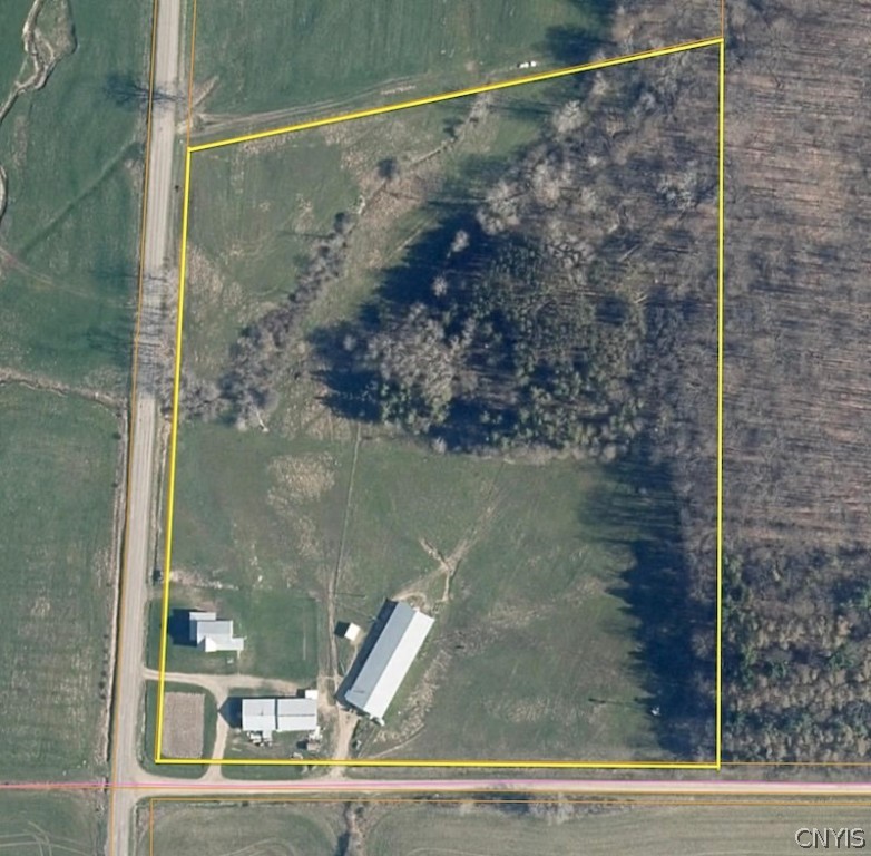 8924 Town Line Road Centerville, NY 14744 - Photo 4 of 31