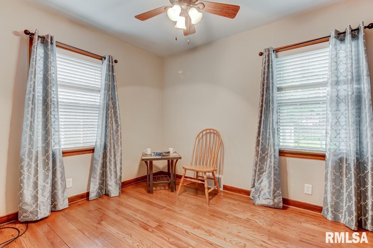 2049 South Walnut Street Springfield, IL 62704 - Photo 21 of 33