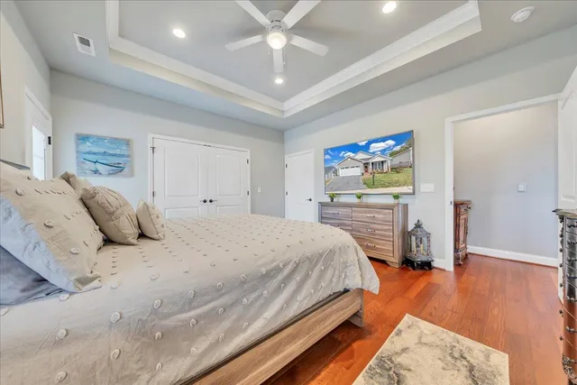 a view of a house with a yard balcony and entertaining space