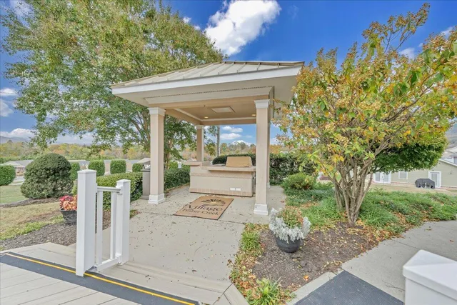 $445,000 | 1152 Cardiff Court, Roanoke, VA 24019