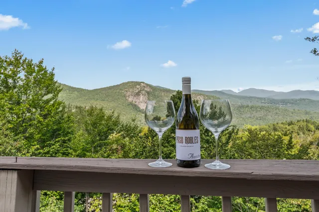 $1,399,000 | 46 Ammonoosuc Drive, Bartlett, NH 03812