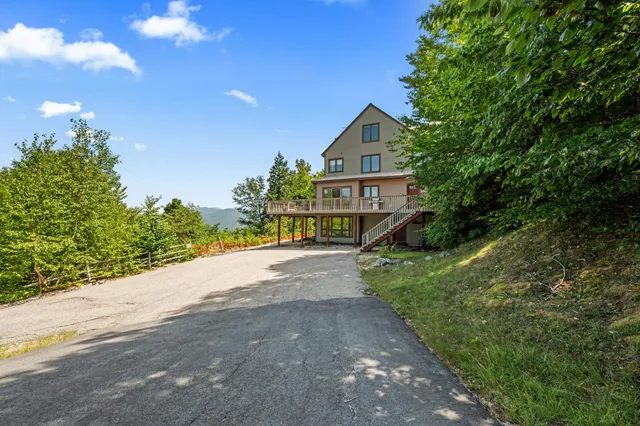 $1,399,000 | 46 Ammonoosuc Drive, Bartlett, NH 03812