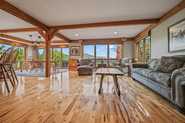 $1,399,000 | 46 Ammonoosuc Drive, Bartlett, NH 03812