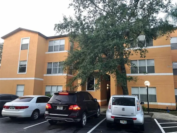 $1,350 | 4518 Commander Drive, Unit 1933, Orlando, FL 32822