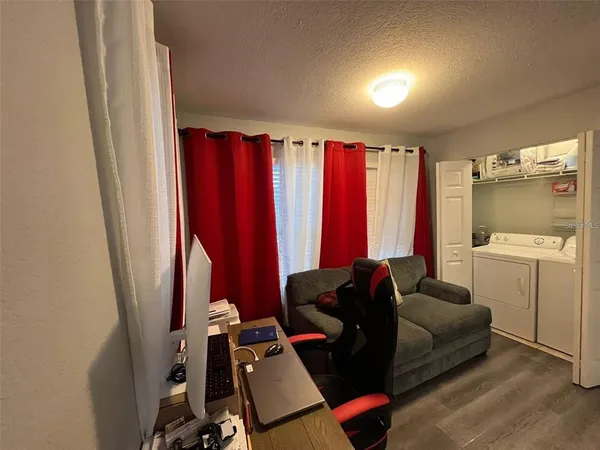 $1,350 | 4518 Commander Drive, Unit 1933, Orlando, FL 32822