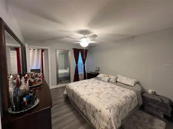 $1,350 | 4518 Commander Drive, Unit 1933, Orlando, FL 32822