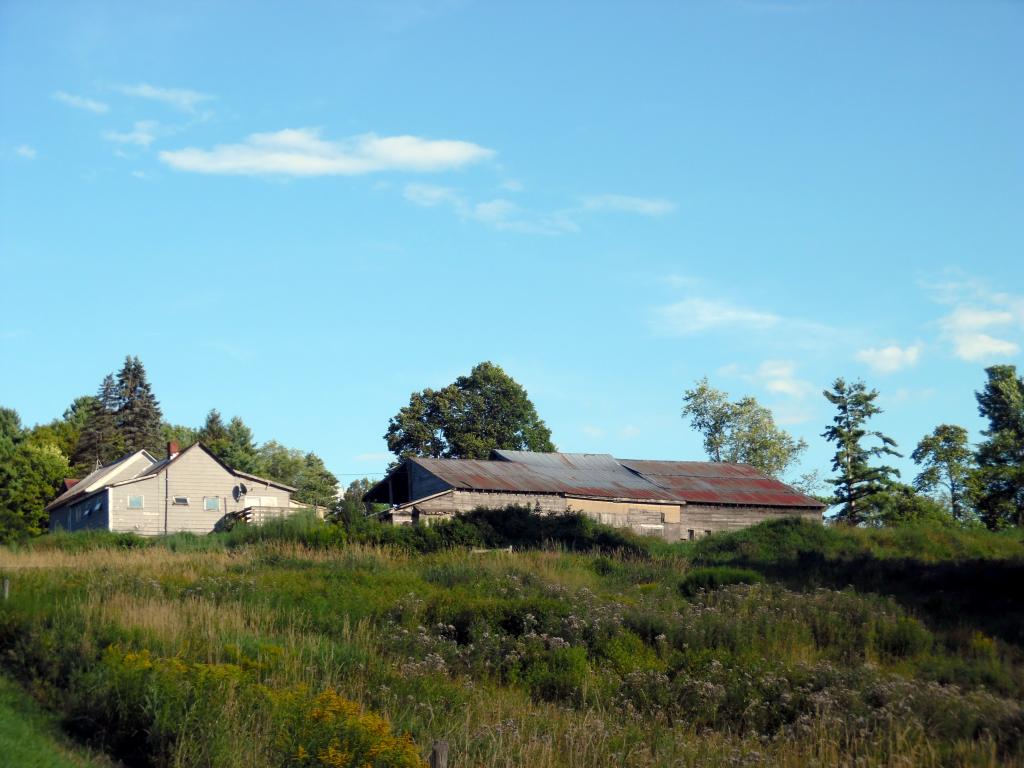332 Fitzgerald Road Morristown, VT 05661 - Photo 2 of 23