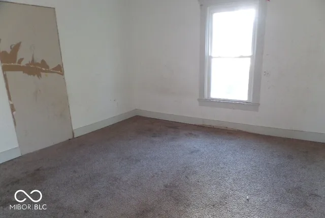 $153,000 | 424 West Broad Street, Spiceland, IN 47385