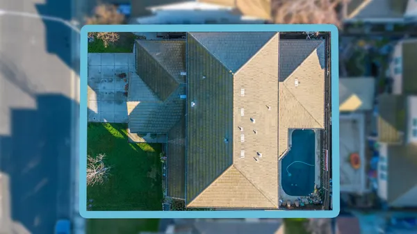 a view of an outdoor space with seating area