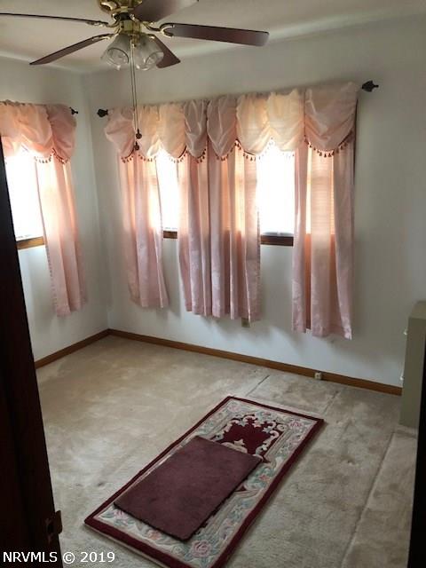 1712 East Gate Road Pulaski, VA 24301 - Photo 6 of 13 Gallery Image 6