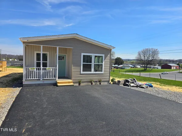 $260,000 | 2204 Oak Street, Gray, TN 37615