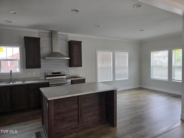 $260,000 | 2204 Oak Street, Gray, TN 37615