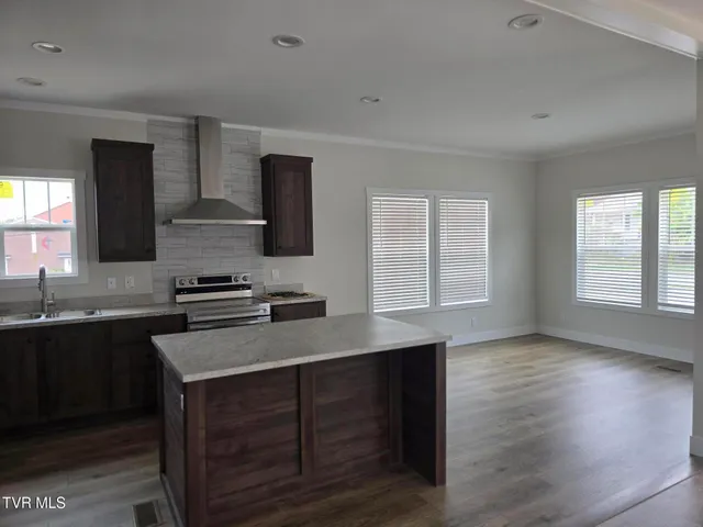 $284,000 | 2204 Oak Street, Gray, TN 37615