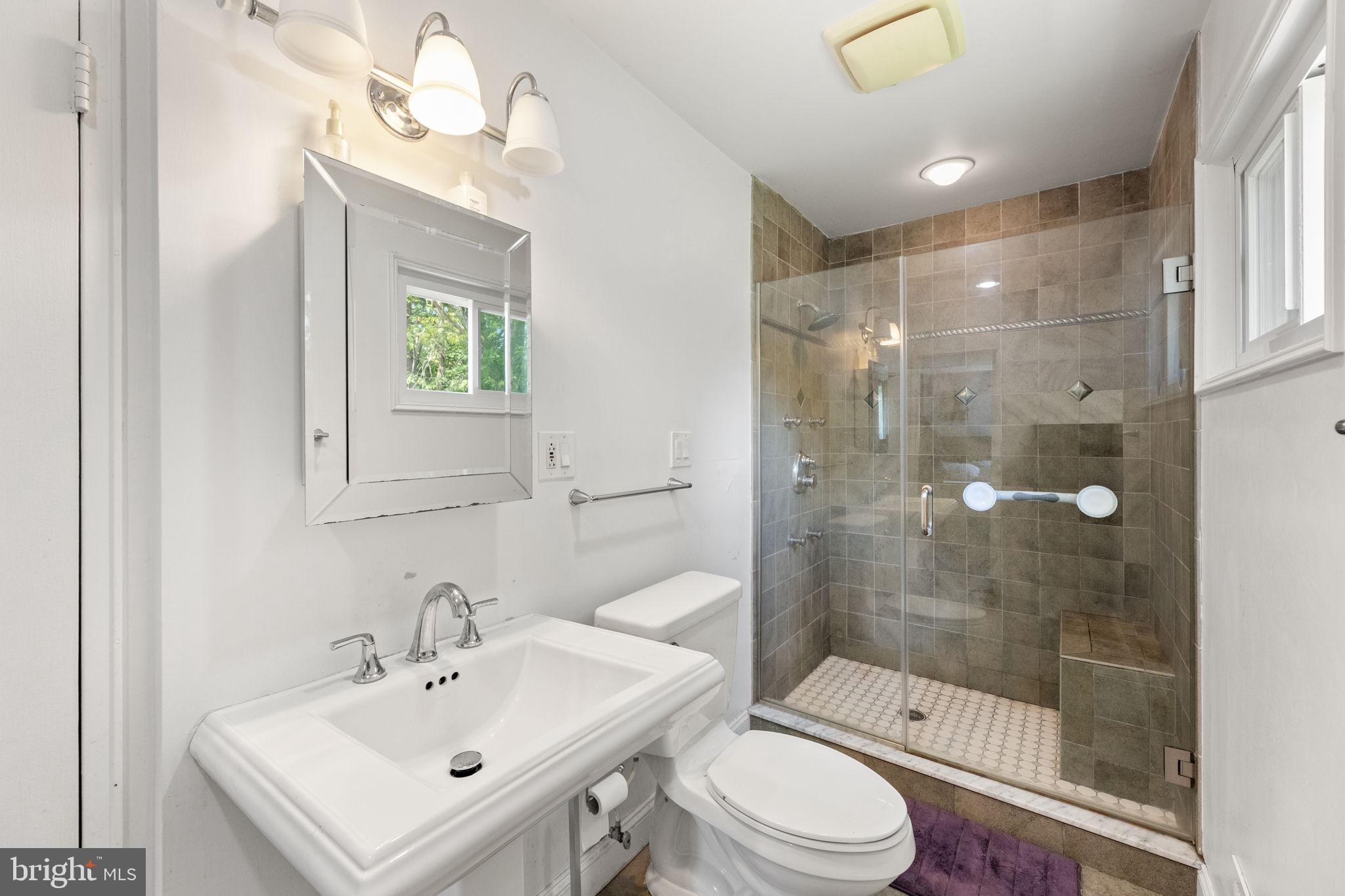 1350 Lower Ferry Road Ewing, NJ 08618 - Photo 15 of 25