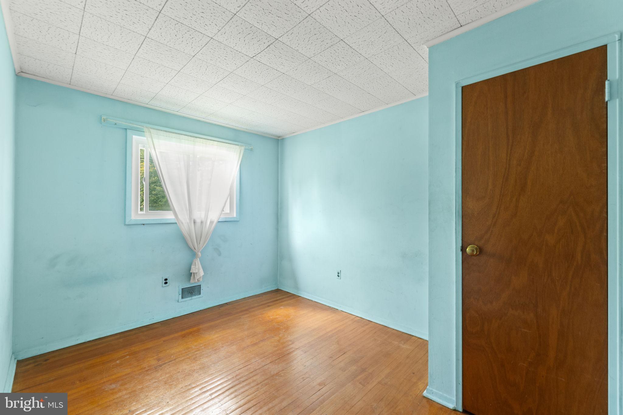 1350 Lower Ferry Road Ewing, NJ 08618 - Photo 17 of 25