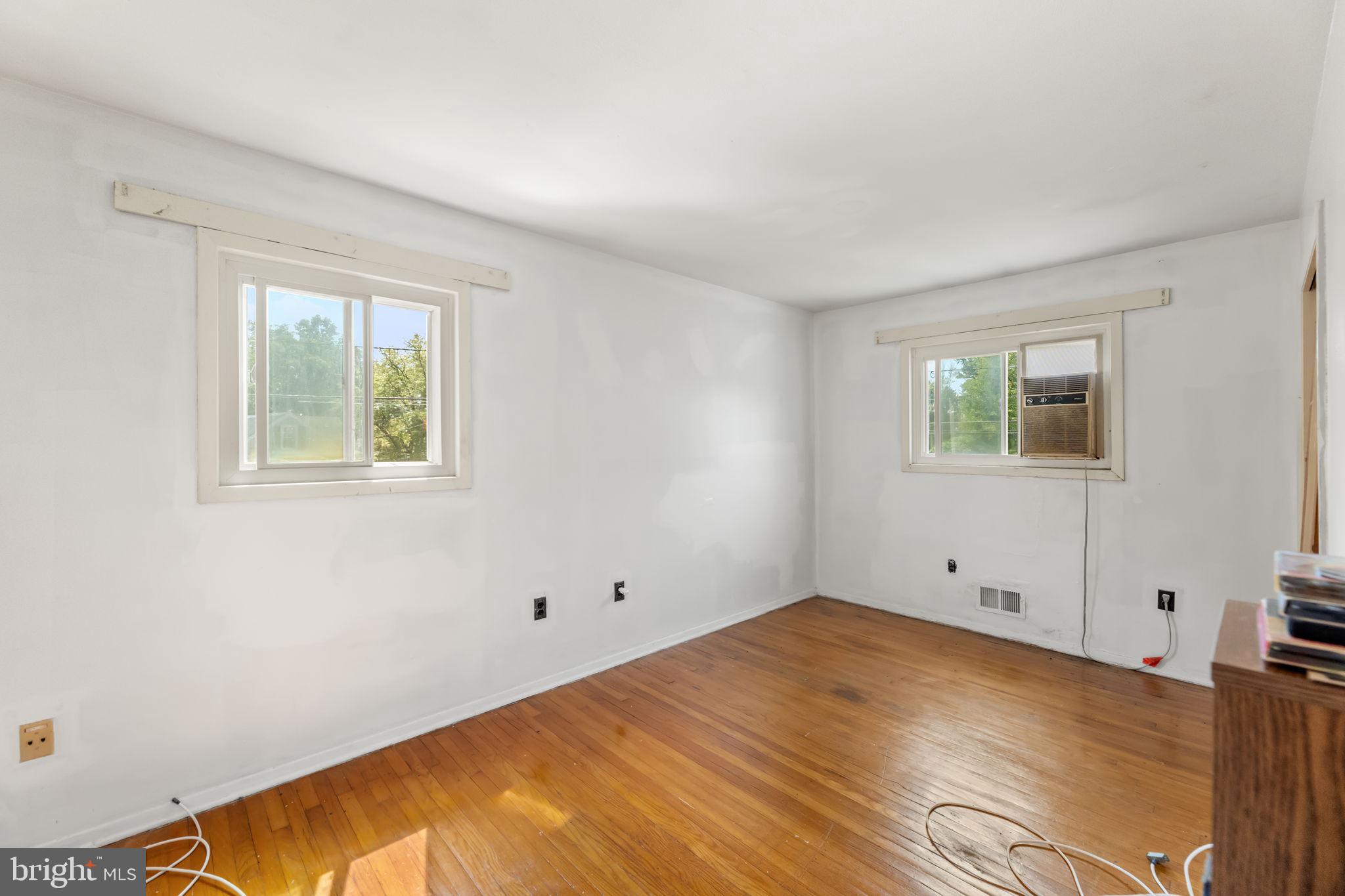 1350 Lower Ferry Road Ewing, NJ 08618 - Photo 18 of 25