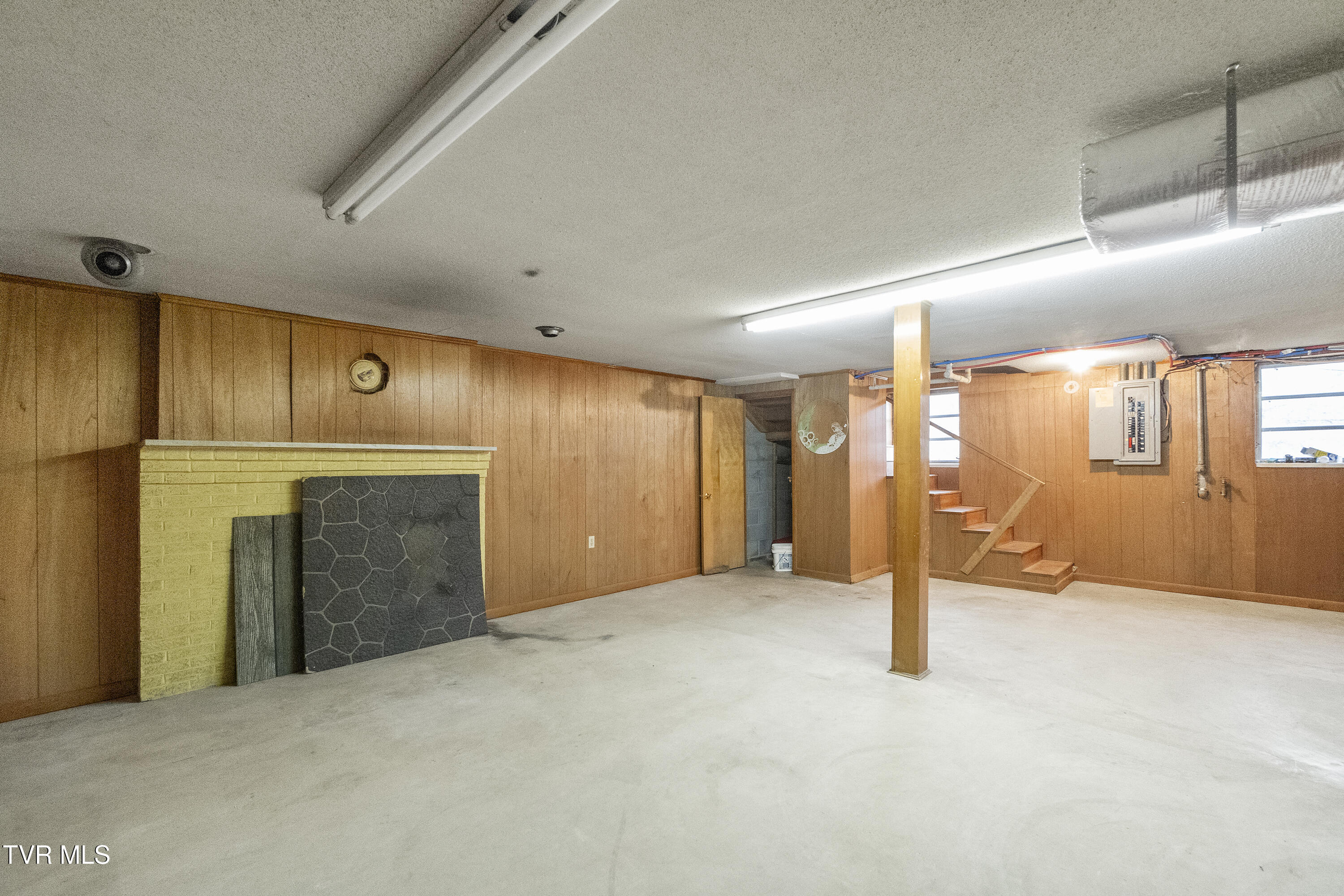 180 Doughtys Chapel Road Greeneville, TN 37745 - Photo 30 of 42 DSC03471