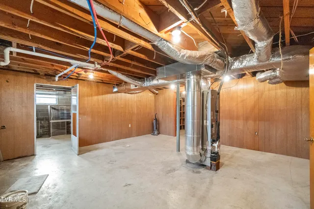 $274,900 | 180 Doughtys Chapel Road, Greeneville, TN 37745