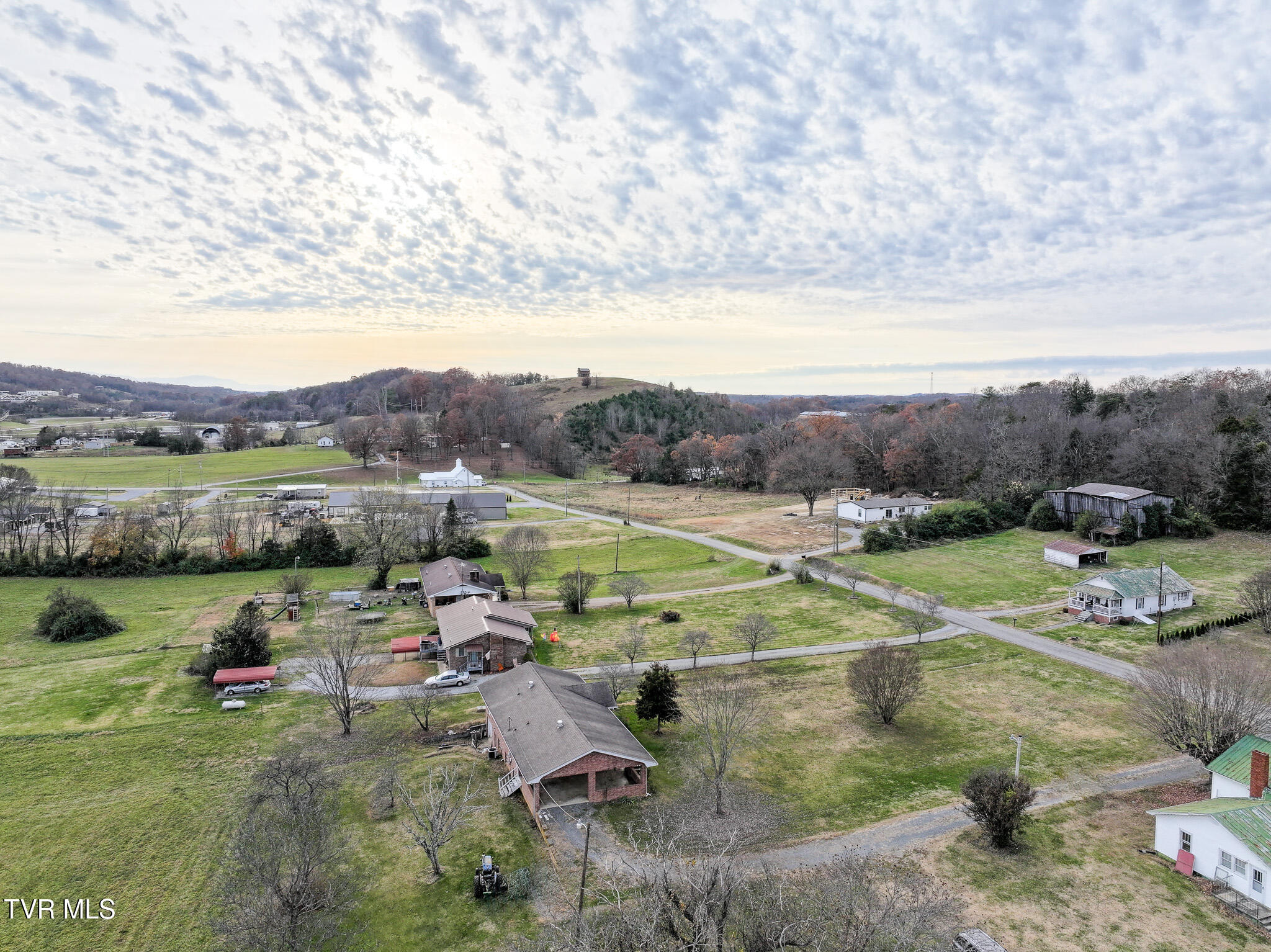 180 Doughtys Chapel Road Greeneville, TN 37745 - Photo 40 of 42 DJI_20251116182847_0640_D-Edit