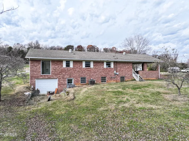 $274,900 | 180 Doughtys Chapel Road, Greeneville, TN 37745